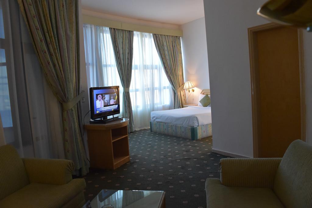 Al Bastaki International Hotel Кувейт Экстерьер фото