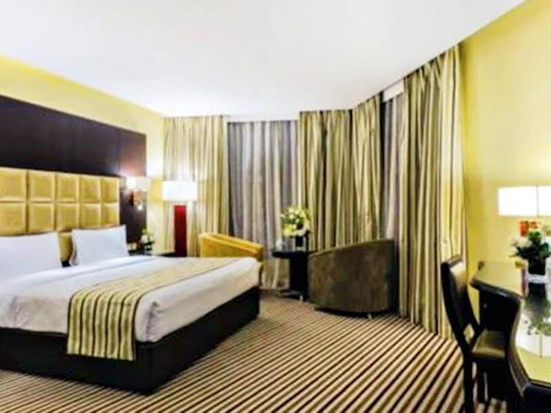 Al Bastaki International Hotel Кувейт Экстерьер фото